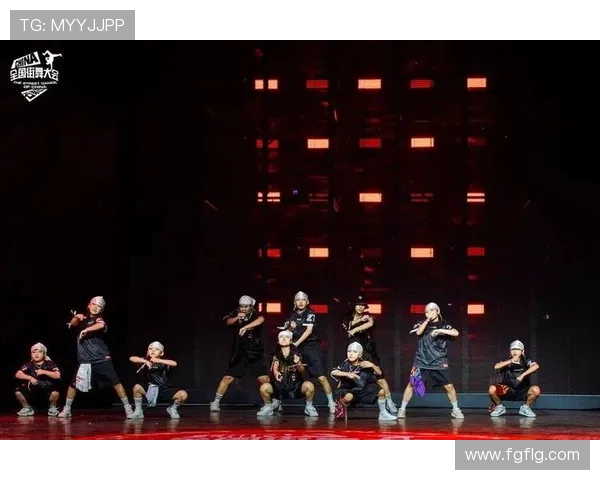 北京街舞队在世界街舞大赛中的力量表现与精彩点评分析