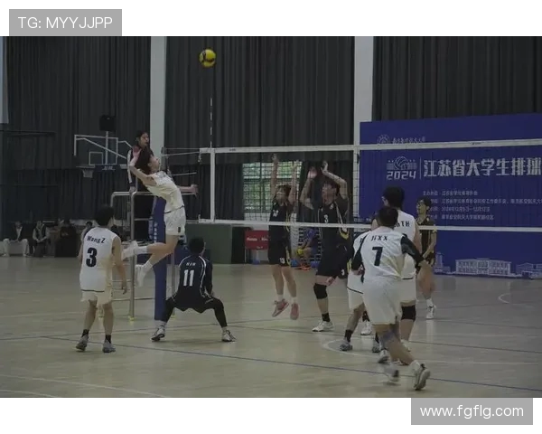 排球评论：南京排球队的包夹得失