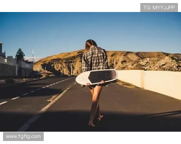 李丽独家分享滑板技巧与心得体会助你轻松掌握滑板运动乐趣