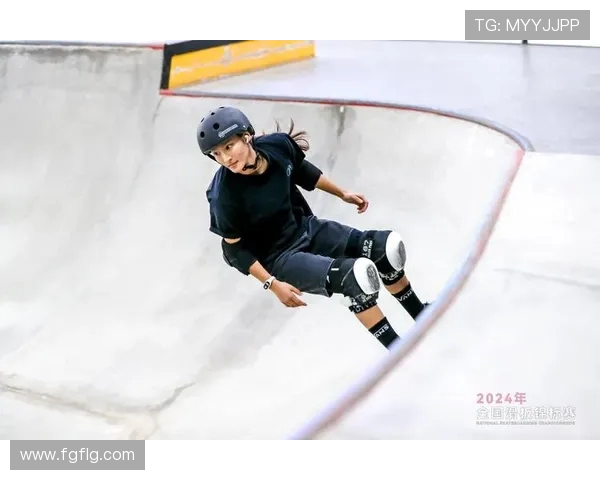 杭州滑板精英赛回顾：攀岩队展现力量与技巧的完美结合