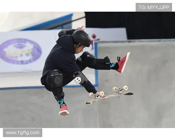 西安滑板队突破自我实现滑板意识新高度引领潮流