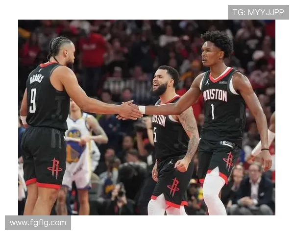 2008年NBA季后赛太阳与火箭激烈冲突回顾与分析