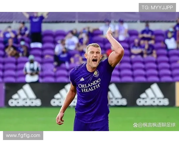 新英格兰足球队迎战银河队期待精彩对决与激烈竞争 新英格兰足球队迎战银河队期待精彩对决与激烈竞争