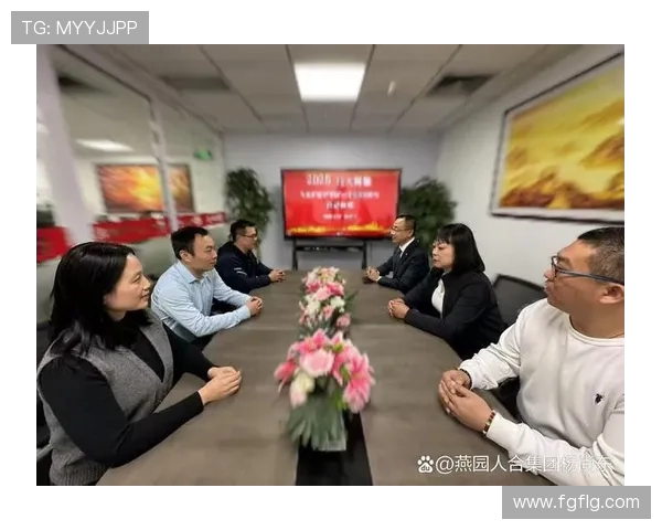 李泓澎:在时代浪潮中探索创新与传统的交汇点 李泓澎:在时代浪潮中探索创新与传统的交汇点
