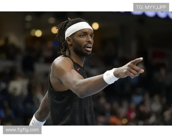 杰拉米格兰特如何在NBA赛场上展现全能球员的魅力与潜力